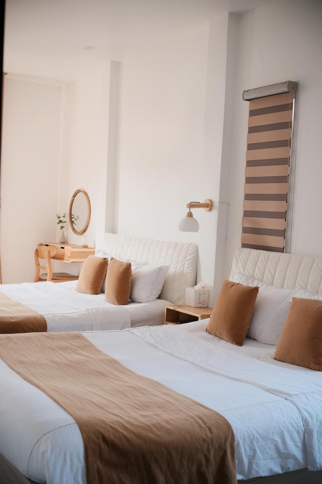 Glory Hue Homestay Εξωτερικό φωτογραφία